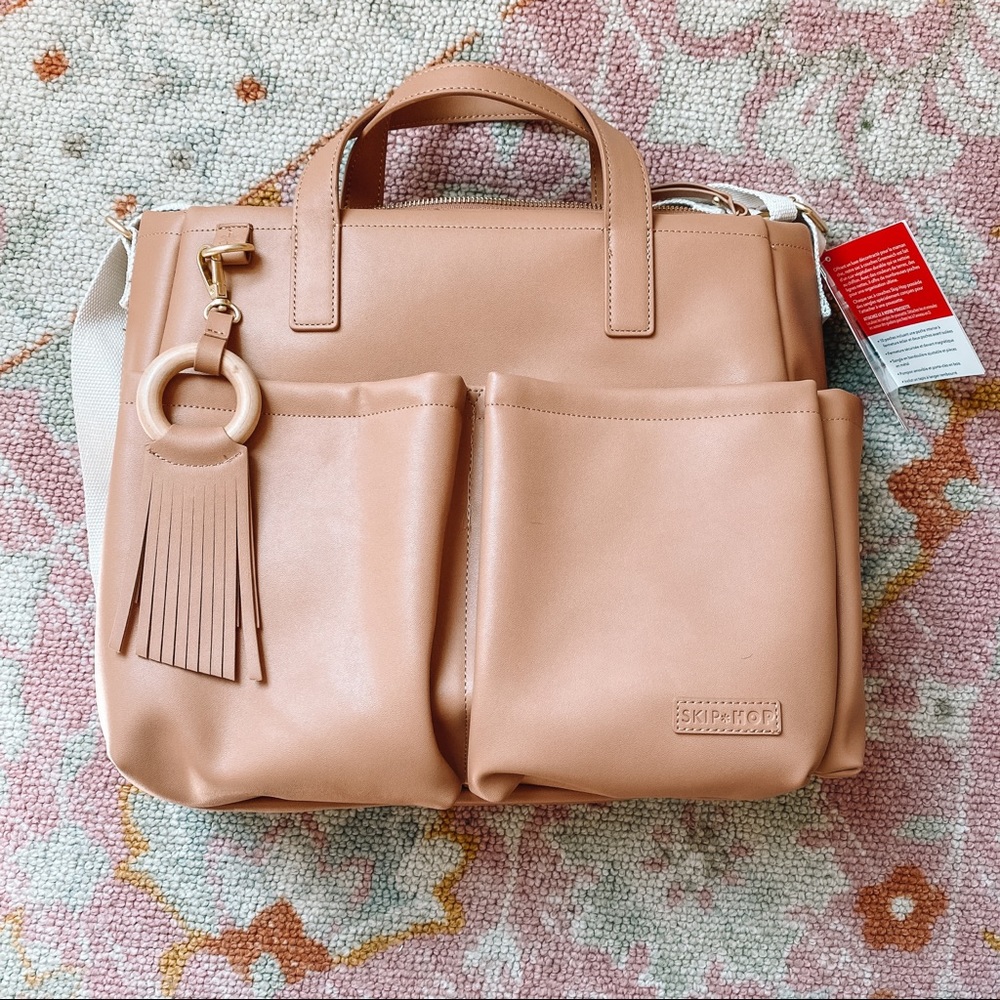 Skip Hop Tan Simple Chic Greenwich Diaper Bag